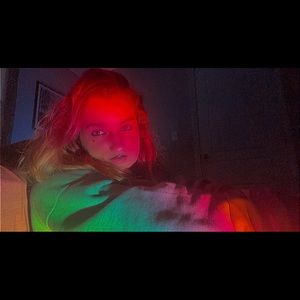 Meet your Posher, Sage